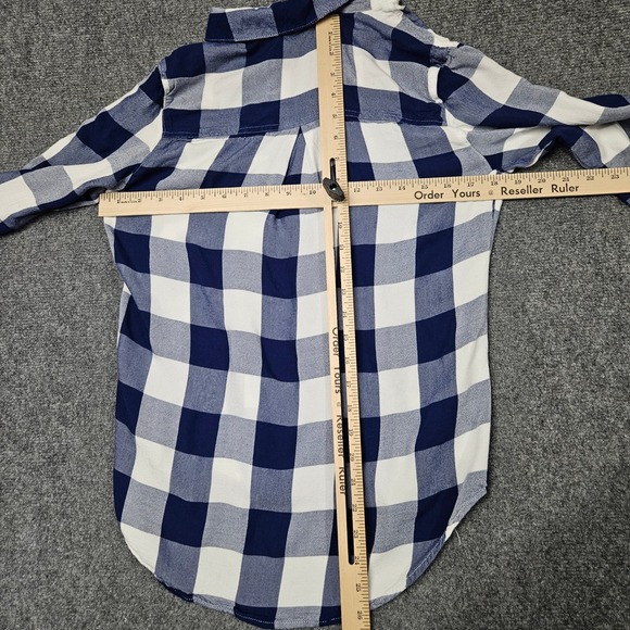 Tinsel Plaid Button Up Shirt Small Navy Blue White Lightweight Casual Minimalist - Picture 7 of 9